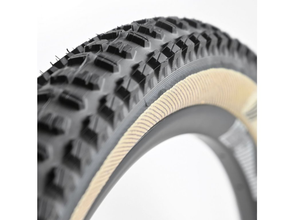 Plášť E-13 TRS Race All-Terrain trail tires 27,5-29 2,4 gumwall