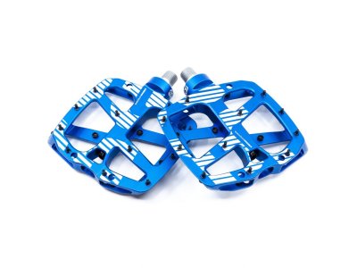 Plus Flat Pedal | Aluminum Body | 22 Pins | Blue