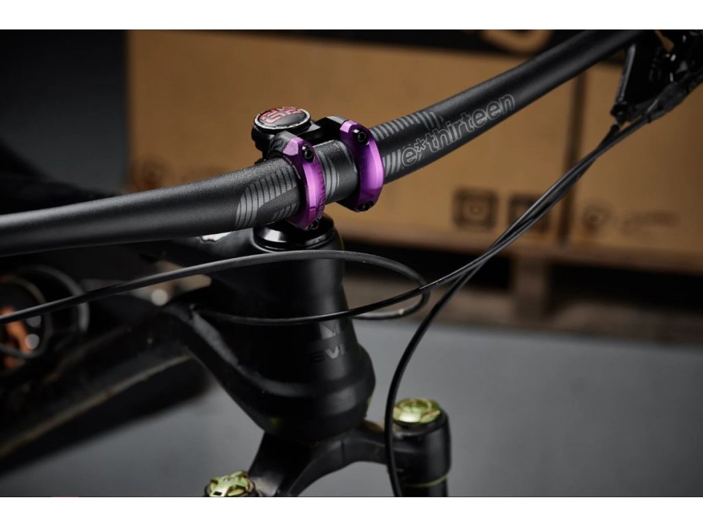 Plus 35 Stem | 40mm Length | 0 Rise | Black with Eggplant Clamps
